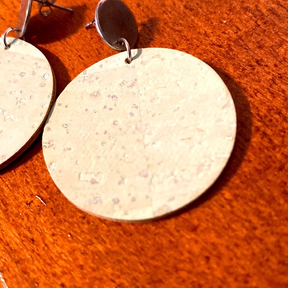 4/$25 Light Green Cork Earrings - Picture 2 of 3